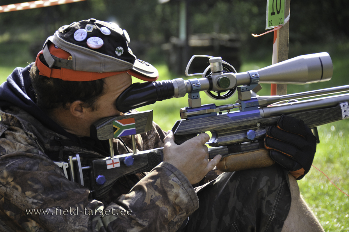 10 paremat PCP-laskurit. Andy Calpin Inglismaal. Air Arms EV2 Mk2, NS Diamond 10-50x60, Air Arms Field. 137 tabamust - 2. koht